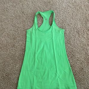Lulu fitted tank